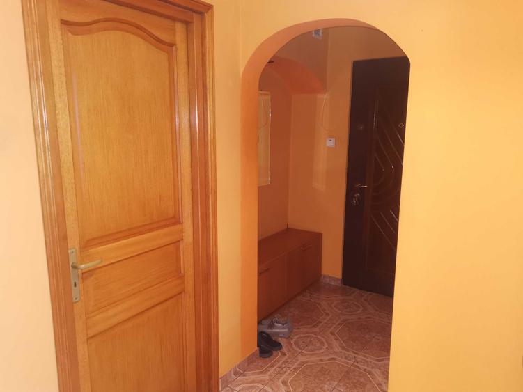 Apartament cu 2 camere decomandat în Giurgiului