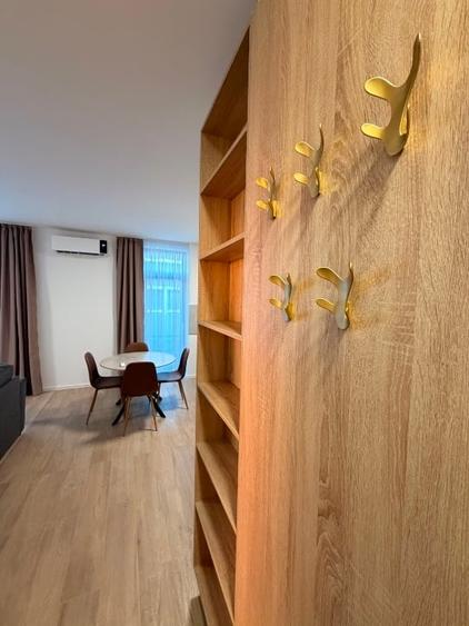 Apartament cu 2 camere decomandat, mobilat în Torontalului