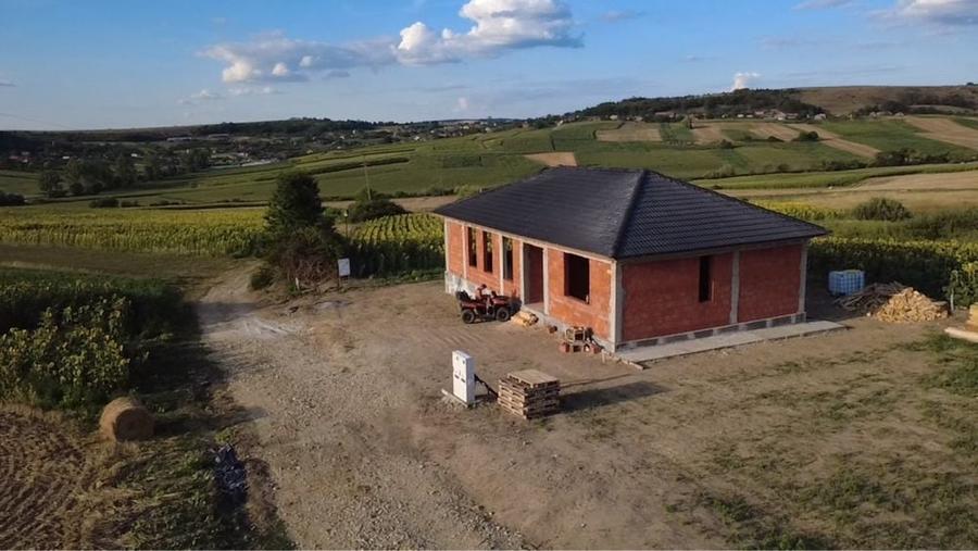 Casă cu 3 camere în Hidiș