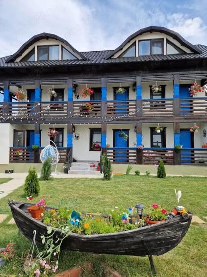 Casă cu 8 camere cu Teren 500 Mp în Sfântu Gheorghe