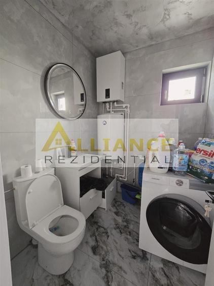 Casă individuală cu 3 camere decomandat cu Canalizare în Berceni