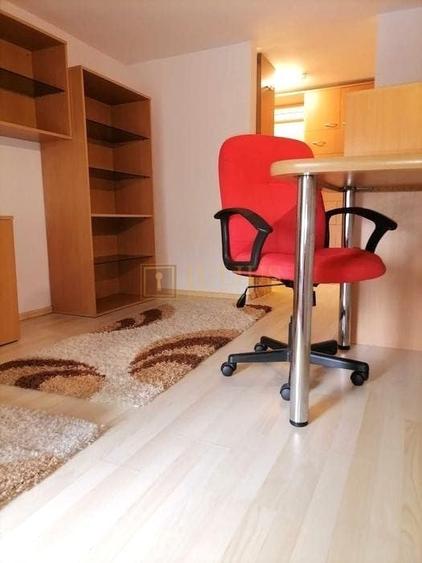 Apartament cu 2 camere decomandat, mobilat în Bălcescu