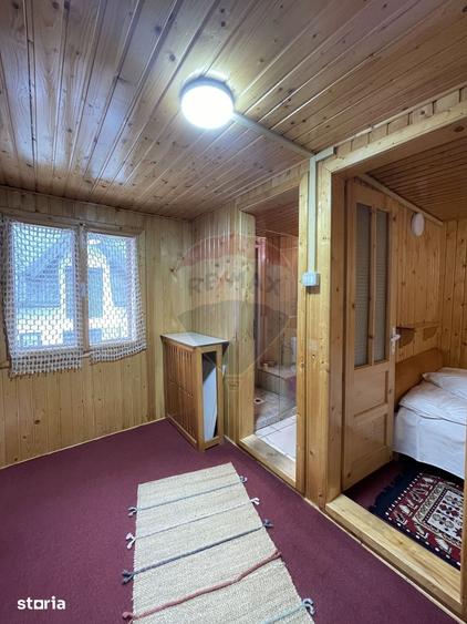 Casă cu 4 camere cu Teren 360 Mp în Central