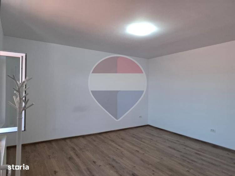 Spațiu comercial, de 50 mp, în Vladimirescu