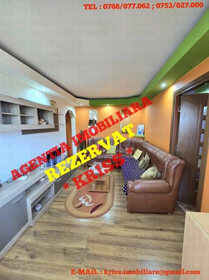 Apartament cu 2 camere semidecomandat în Craiovei