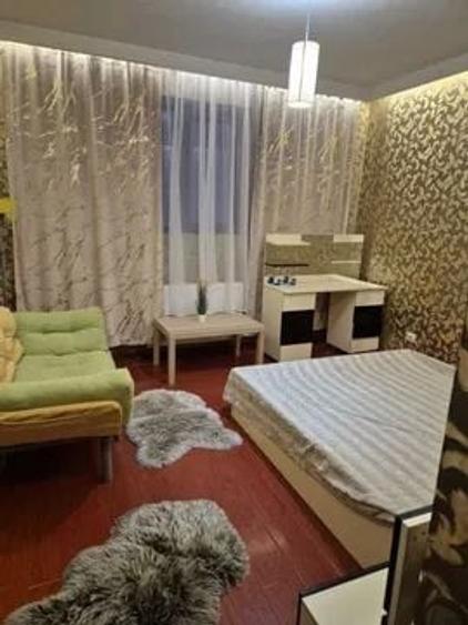 Garsonieră decomandată, mobilată în Sebastian