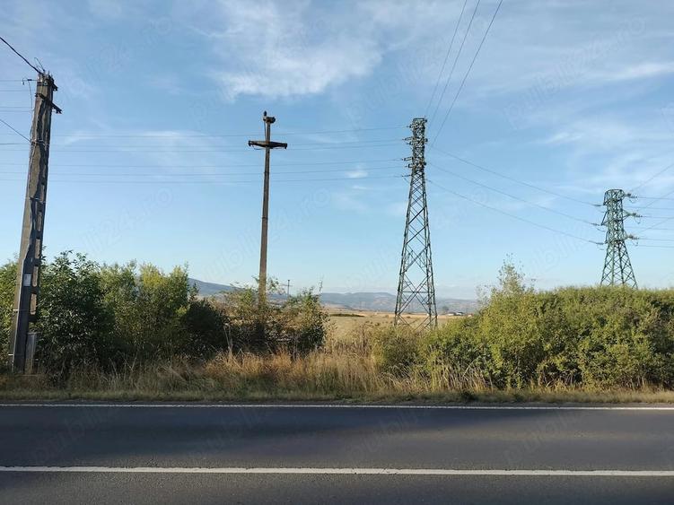 Teren de 8500 mp, în Central