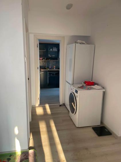Apartament cu 3 camere decomandat în Basarabia