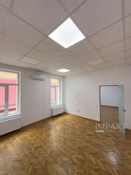 Apartament cu 4 camere circular în Mărăști