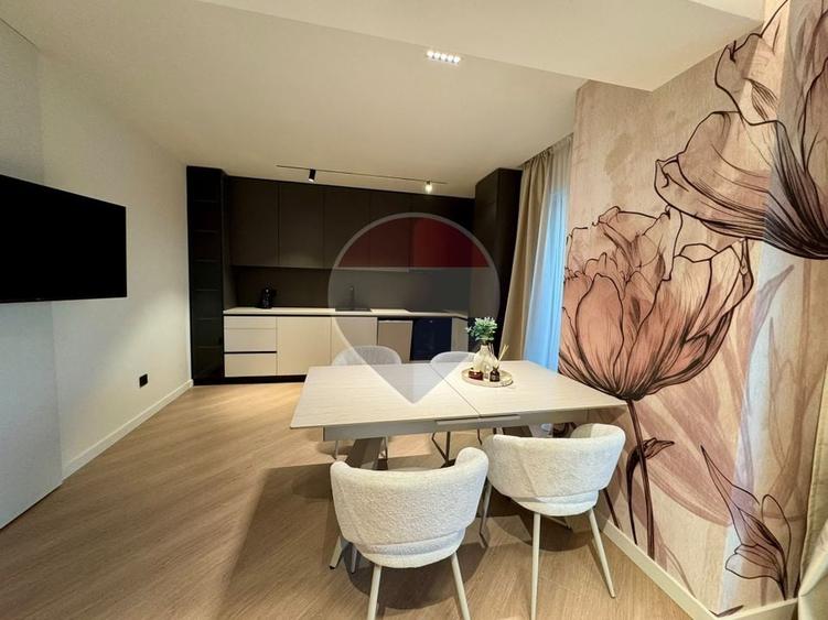 Apartament cu 2 camere semidecomandat, mobilat în Mănăștur