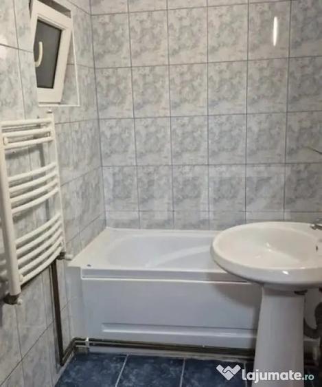 Apartament cu 2 camere, 52 mp, zona Circumvala?iunii - 1