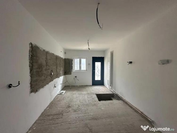 Casă cu 2 camere cu Teren 161 Mp în Rudului