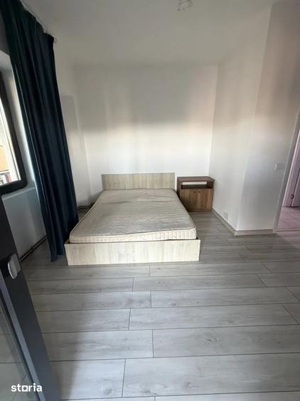 Apartament cu 3 camere decomandat, mobilat în Militari