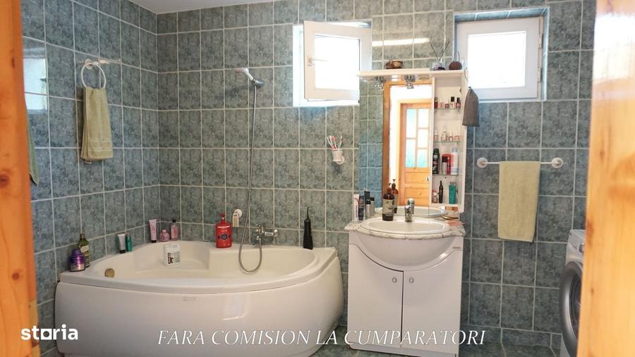 Casă cu 4 camere cu Teren 1019 Mp în Păușești