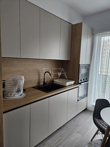 Apartament cu 2 camere semidecomandat, mobilat în Theodor Pallady