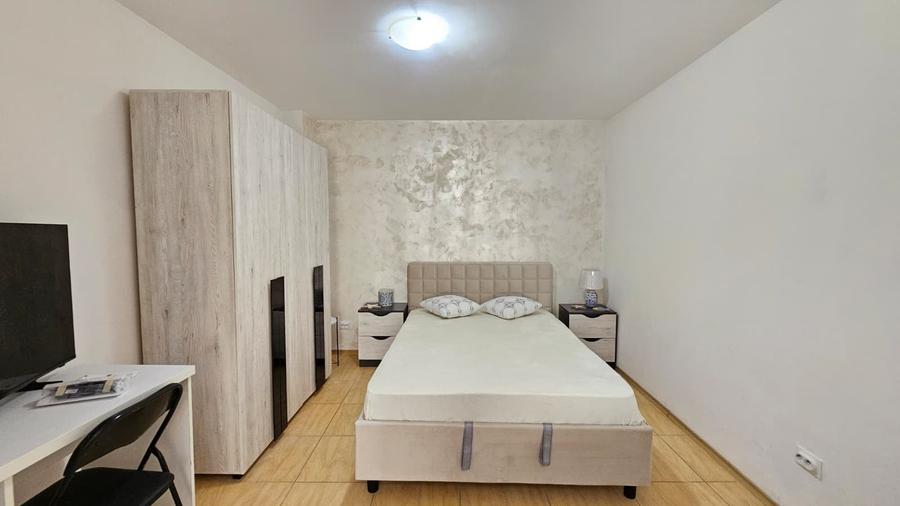 Apartament cu 2 camere decomandat în Mazepa 1