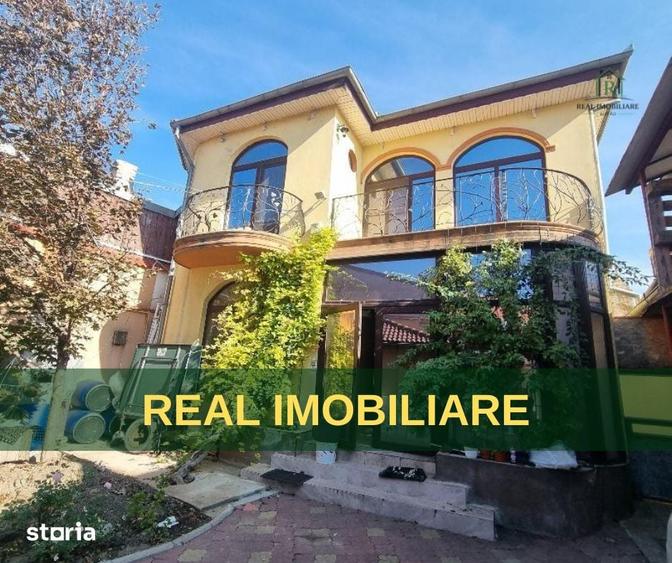 Casă cu 4 camere cu Teren 300 Mp în Ultracentral