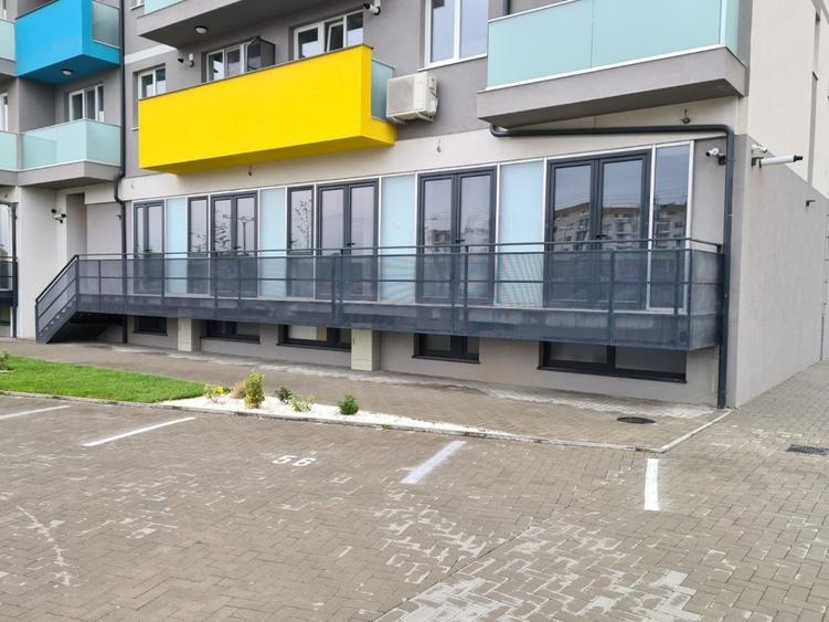 Spațiu comercial, de 97 mp, în Bucovina