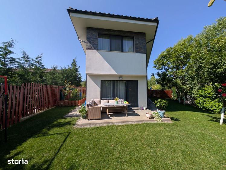 Casă cu 4 camere cu Canalizare în Bună Ziua
