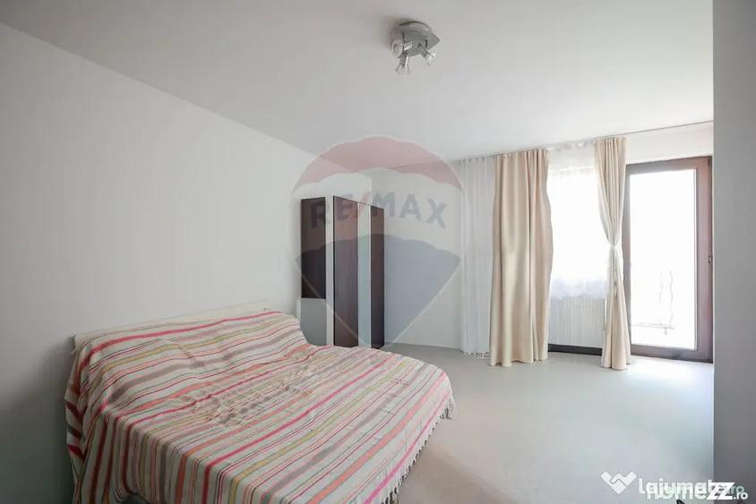 Casă cu 3 camere cu Teren 241 Mp în Iosia