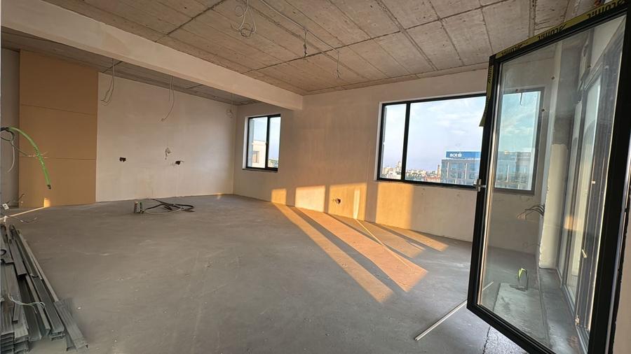 Apartament cu 4 camere decomandat în Grozăvești