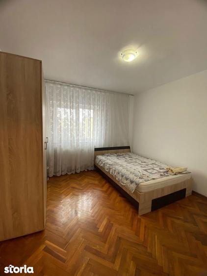 Apartament cu 2 camere decomandat în Craiovița Nouă