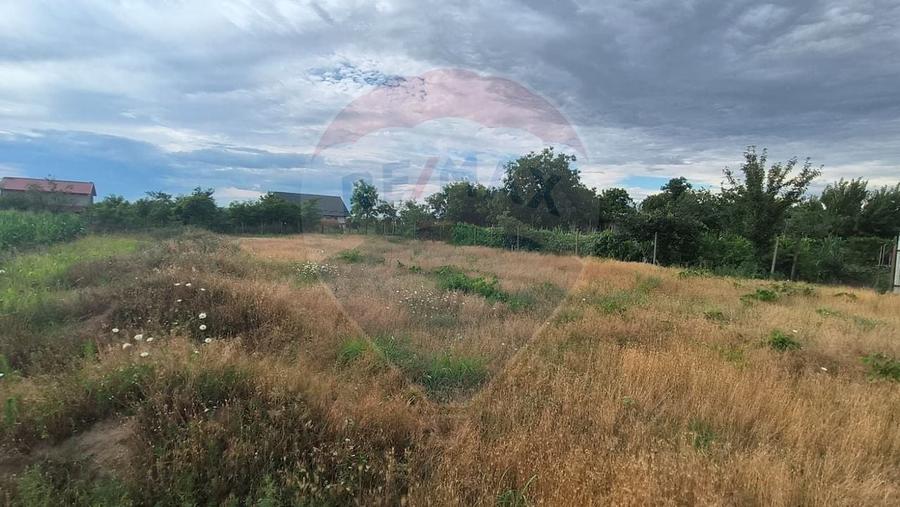 Teren Construcții intravilan de 1400 mp, în Costache Negri