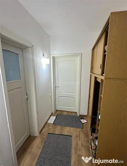 Casă cu 3 camere cu Teren 2000 Mp în Central