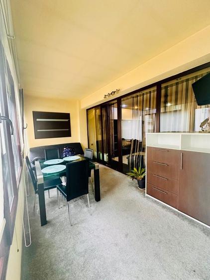 Apartament cu 2 camere decomandat în Exterior Vest