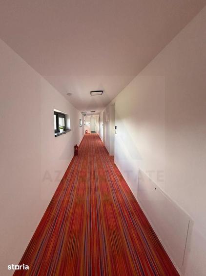 Casă cu 10 camere cu Teren 4600 Mp în Central