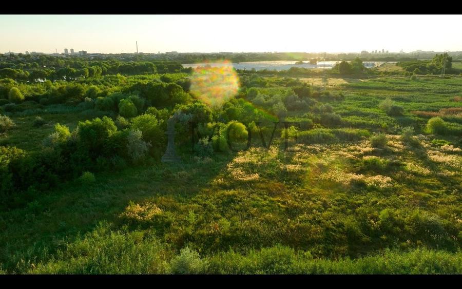 Teren agricol intravilan de 5000 mp, în Sud