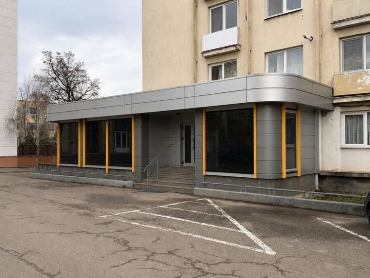 Spațiu comercial, de 91 mp, în Central