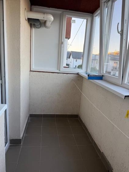Apartament cu 2 camere semidecomandat în Apărătorii Patriei