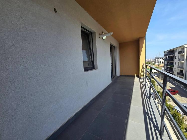 Apartament cu 2 camere decomandat în Dobroești