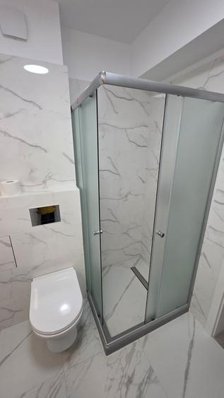 Casă individuală cu 5 camere cu Canalizare în Otopeni