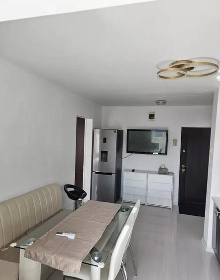 Apartament cu 2 camere decomandat, mobilat în Sebastian