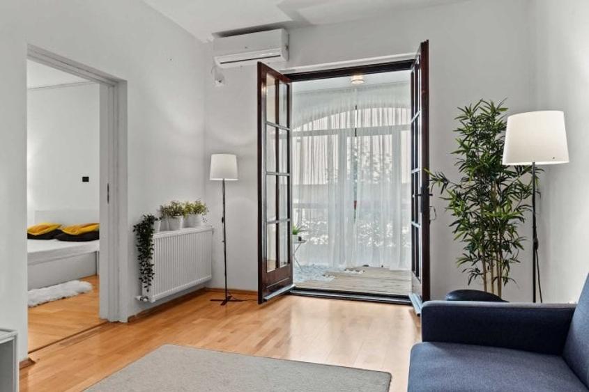 Apartament cu 2 camere semidecomandat, mobilat în Floreasca