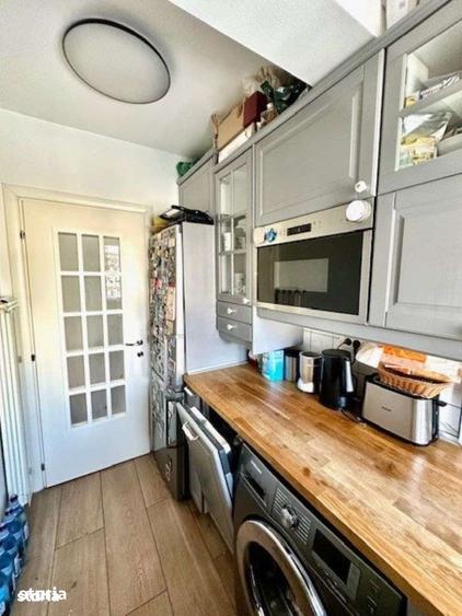 Apartament cu 2 camere decomandat în Calea Victoriei
