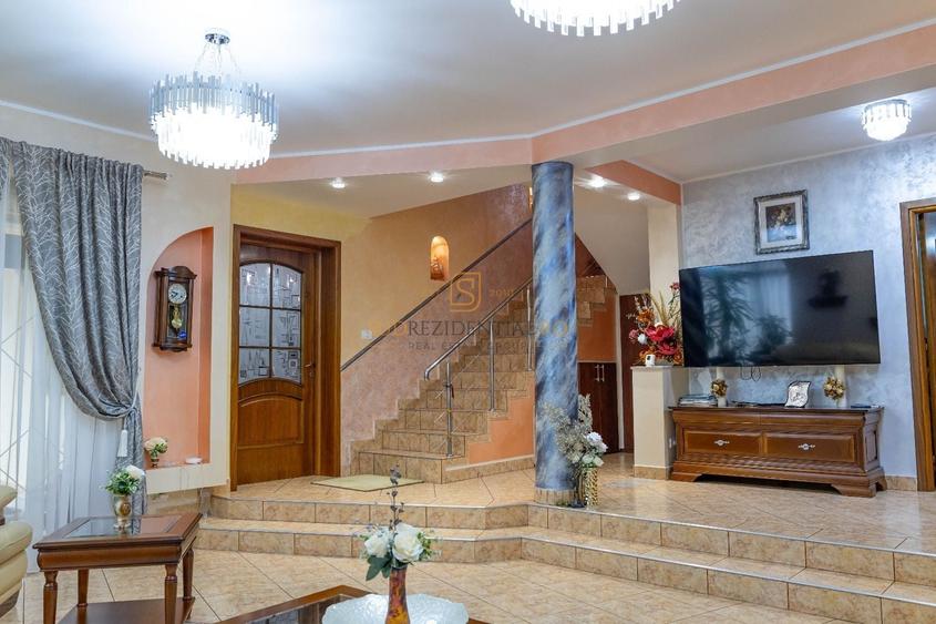 Casă individuală cu 6 camere cu Piscina în Sud-Est