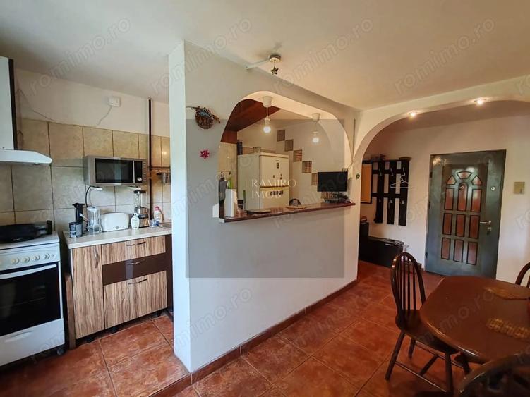 Apartament 2 camere, str Vicina, decomandat, 61 mp - 1