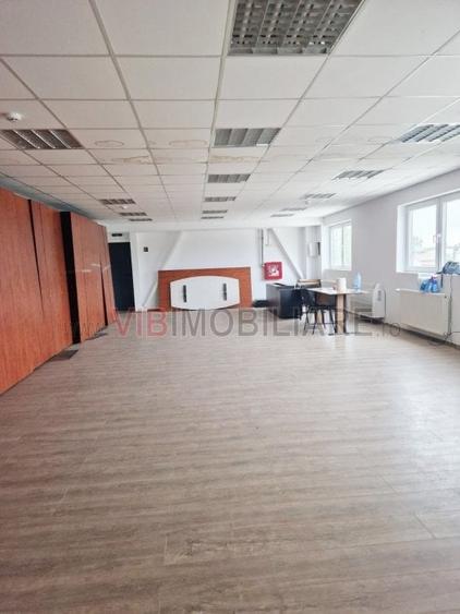 Spațiu comercial, de 1,262 mp, în Crevedia