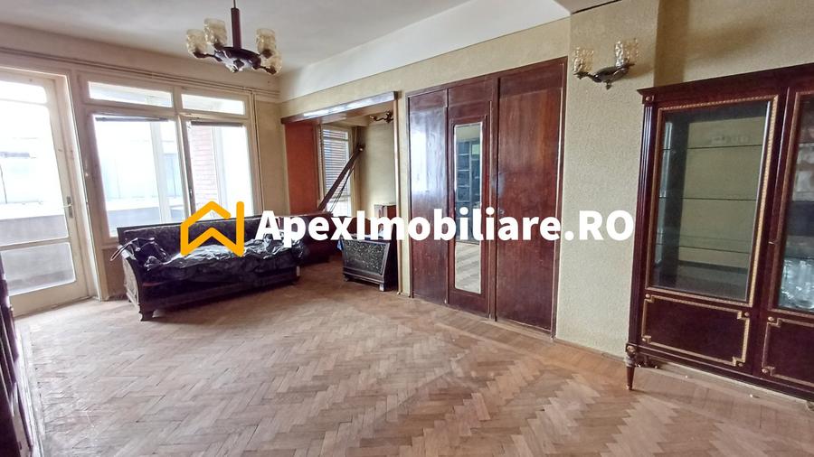 Apartament cu 2 camere semidecomandat în Cișmigiu