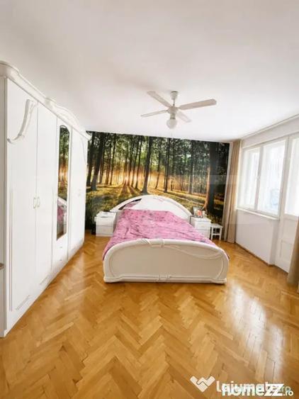 Garsonieră decomandată în Central