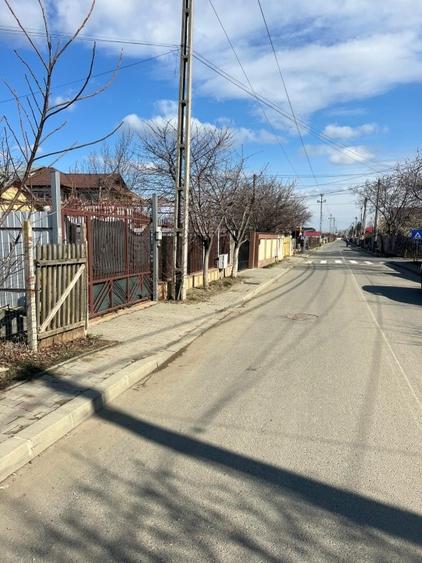 Teren Construcții intravilan de 3712 mp, în Sud