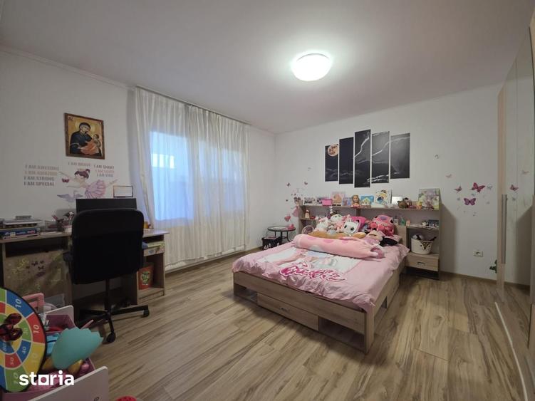Casă cu 2 camere cu Teren 423 Mp în Domnești