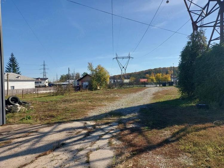 Spațiu comercial, de 250 mp, în Bascov