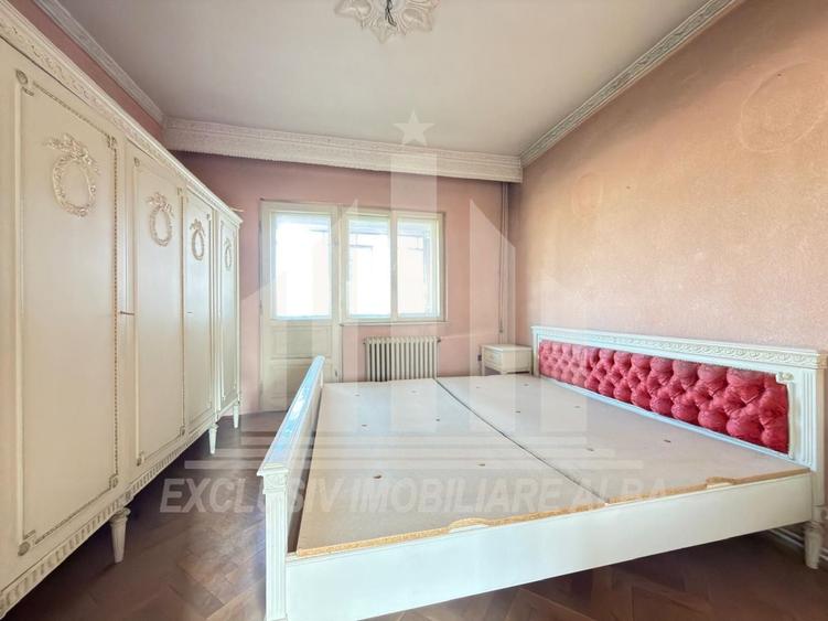 Apartament cu 3 camere în Central