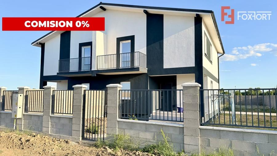 Duplex cu 4 camere cu Canalizare în Moșnița Nouă