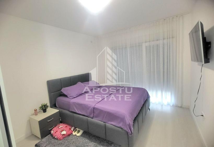 Casă cu 3 camere cu Canalizare în Dumbrăvița