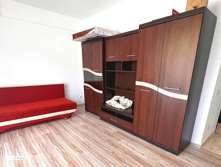 Garsonieră decomandată în Sisești